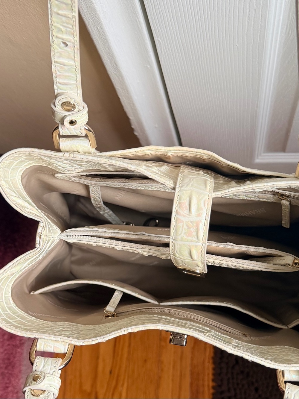 Brahmin Fiora Bucket Bag -Milk - Picture 3 of 7